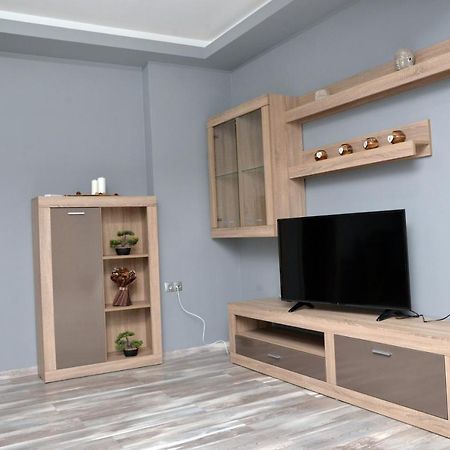 Luxury Apartment St Demetrios Downtown Thessaloniki Buitenkant foto