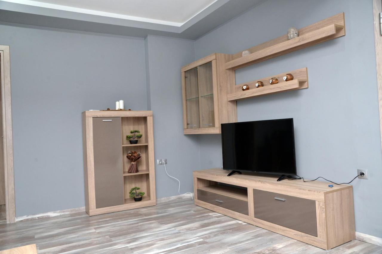 Luxury Apartment St Demetrios Downtown Thessaloniki Buitenkant foto